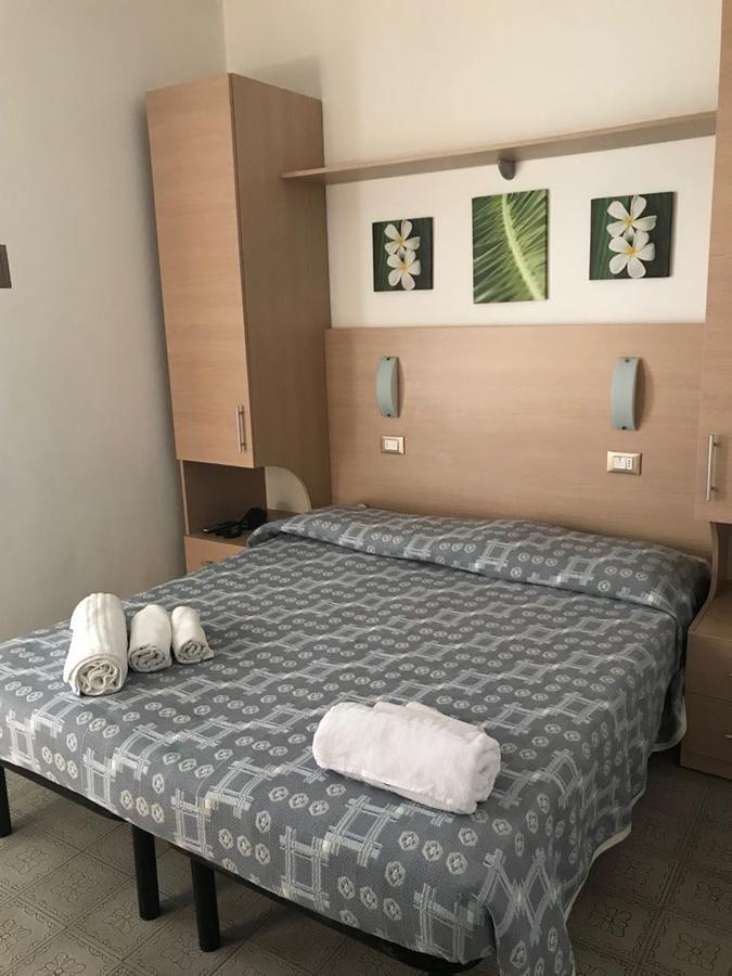 Hotel Alexander San Mauro Mare ภายนอก รูปภาพ